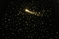 Настенный фибероптический ковер «Звездное небо» 1,45х1,45 м, 320 звезд в комплекте со светогенератором - fgospostavki.ru - Полевской